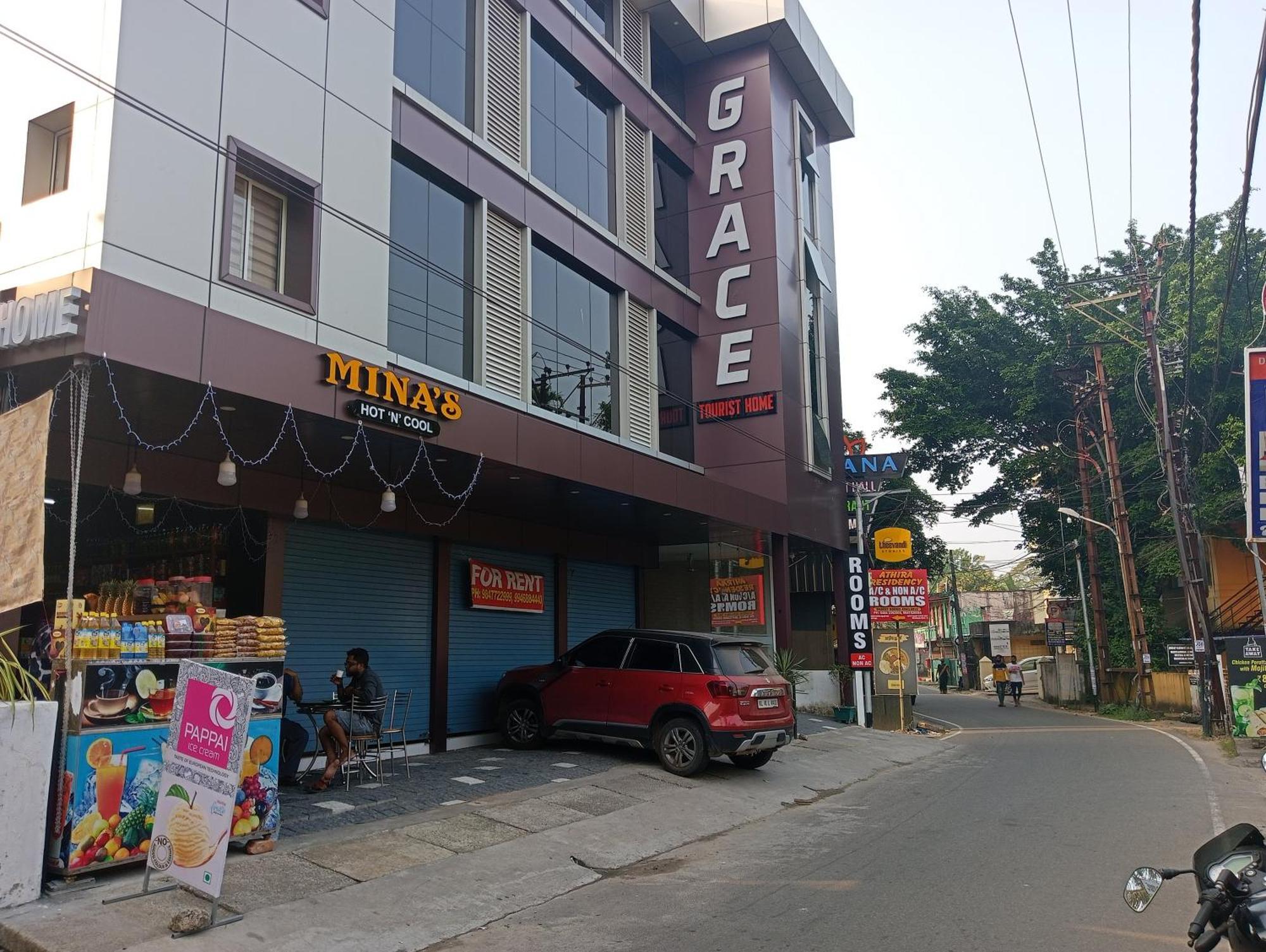 Grace Tourist Home Kochi エクステリア 写真